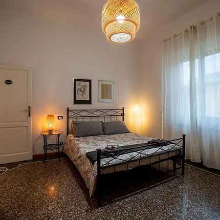 Di La D'arno, Climatizzato A Due Passi Dal Centro! Lejlighed